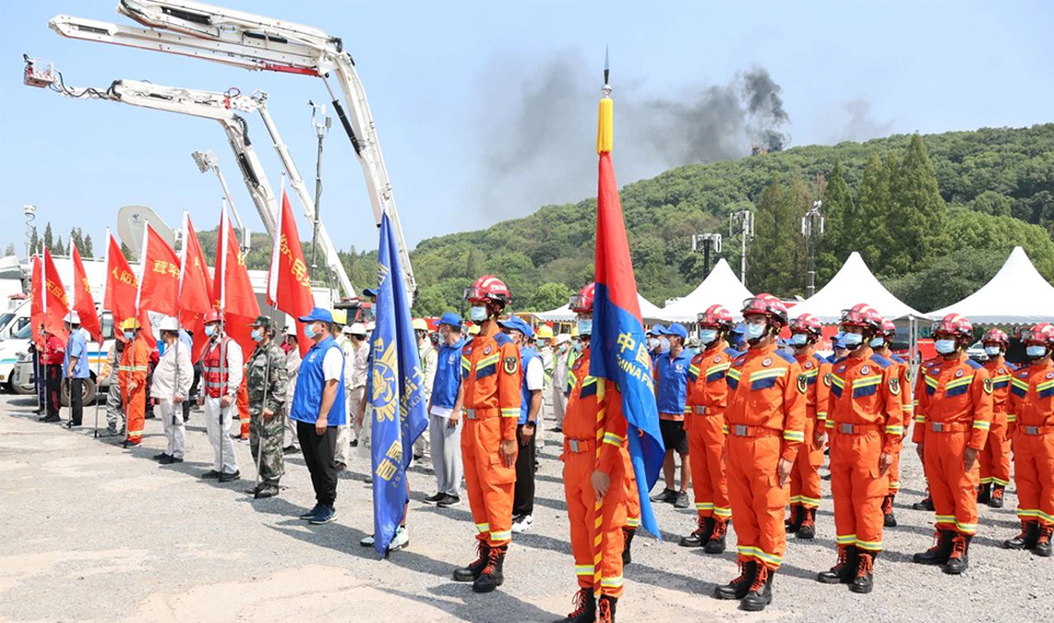 上海誠格集團隔熱斗篷助力佘山森林防火演練，為城市綠肺保駕護航